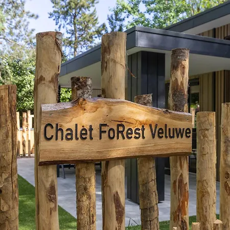 Chalet Forest Veluwe With Private Hottub & Incl Wood! Putten