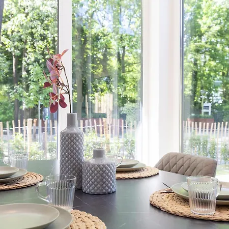 Chalet Forest Veluwe With Private Hottub