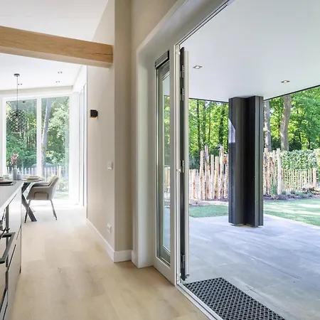 Forest Veluwe With Private Hottub & Incl Wood! Putten