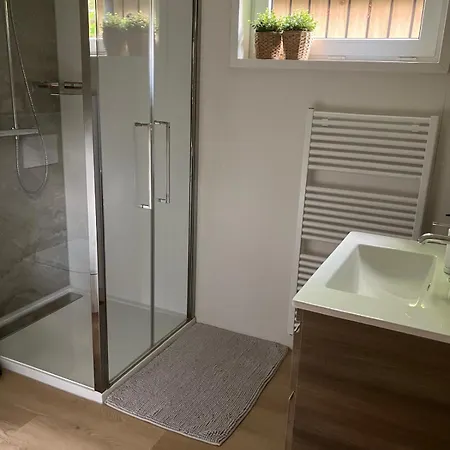 Forest Veluwe With Private Hottub & Incl Wood! * Пюттен