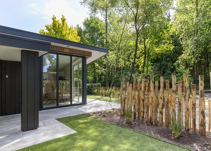 Forest Veluwe With Private Hottub & Incl Wood! * Putten