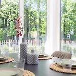 Alpstuga Forest Veluwe With Private Hottub & Incl Wood!