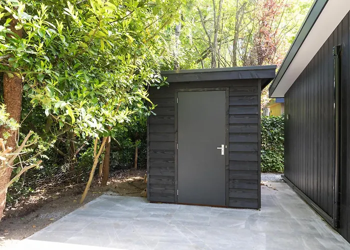 Forest Veluwe With Private Hottub & Incl Wood!